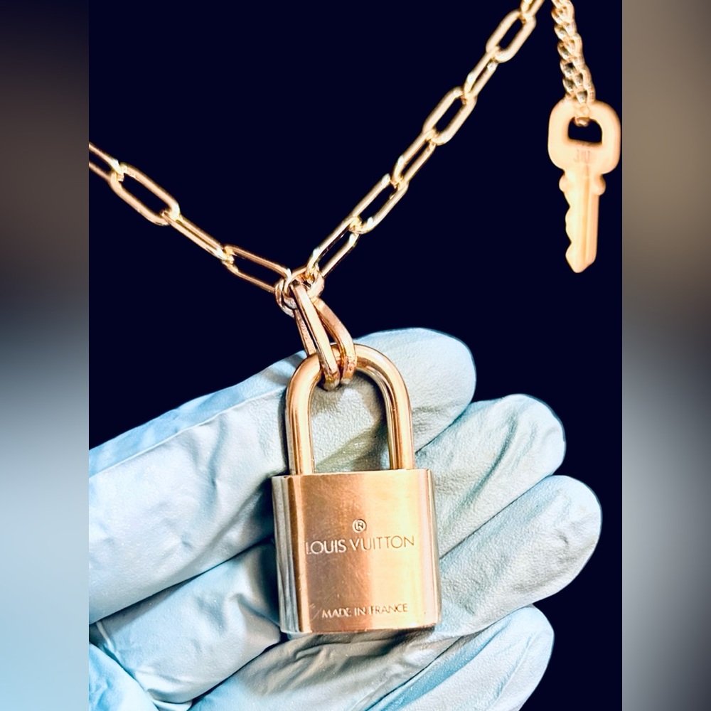 LOUIS VUITTON Lock & Key w/Unbranded Gold-Over-925-Silver  Paperclip Chain ✨NEW✨ - Picture 8 of 12
